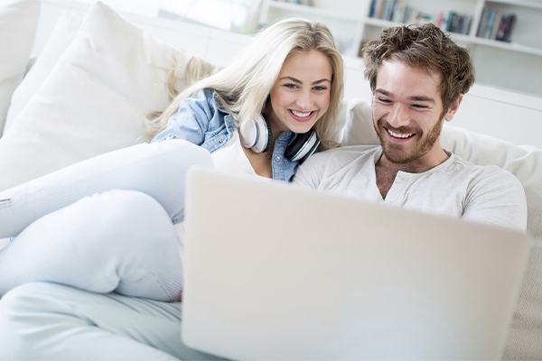 couple happy to download fujitsu product guide