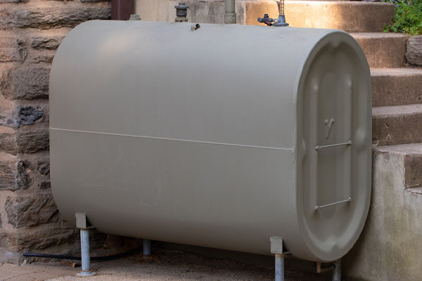 image of an outdoor home heating oil tank
